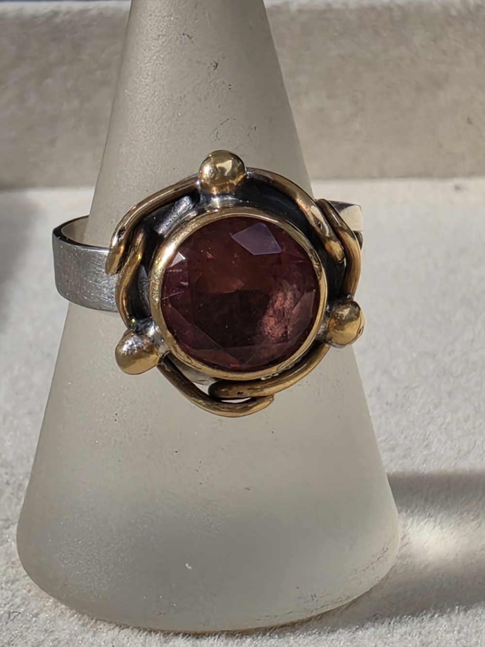 Handmade 925 Sterling Silver Mixed Metal Wine Red Stone Ring • 6.57g